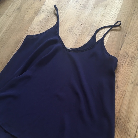 Lush Flowy Tank Top - Picture 2 of 2